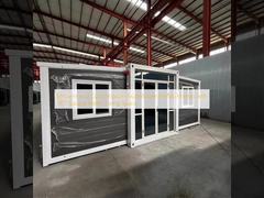 現代的でカスタマイズ可能 18.5平方メートルの居住スペースを持つ拡張可能なプリファブ住宅