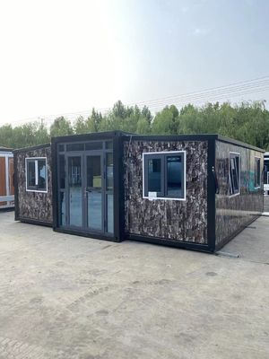 準備済みの水道設備とテラスを持つ便利な40フィート製造住宅ユニット